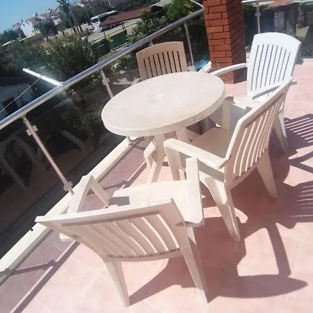 Baris Manco Bulvari Villa Apartment